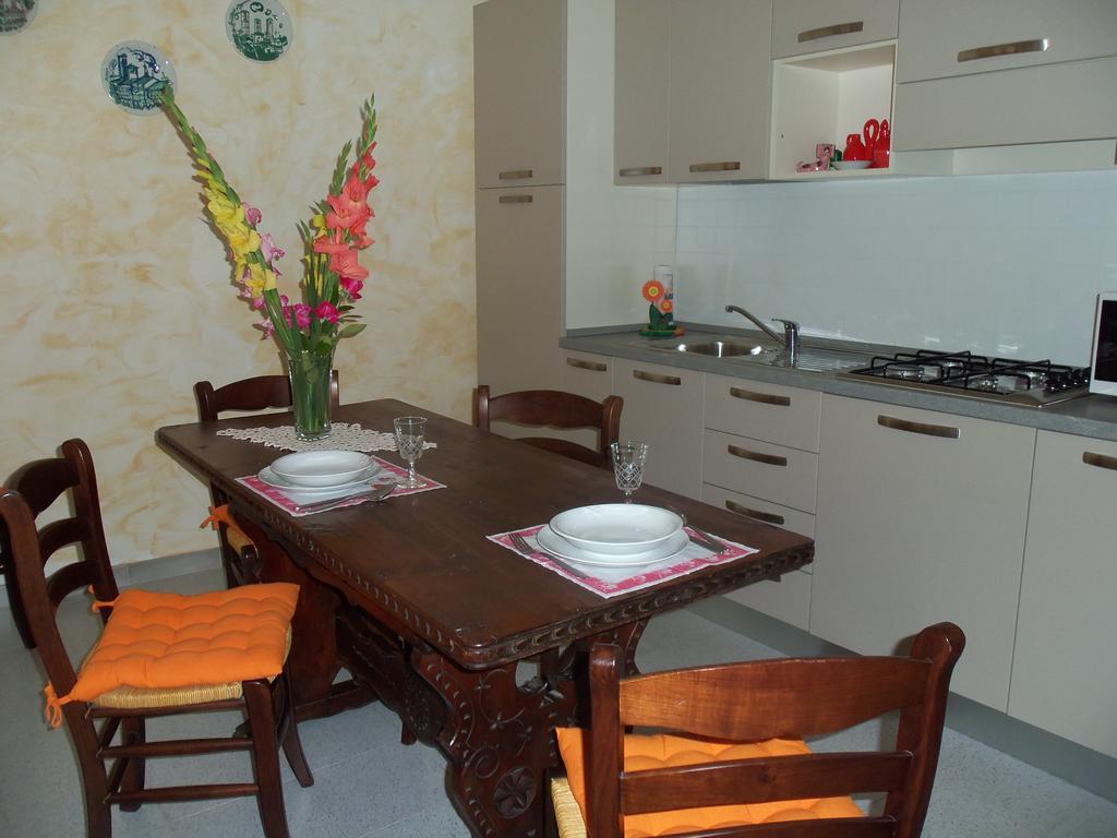 Casa Dei Ciliegi Castell'Alfero Villa Phòng bức ảnh