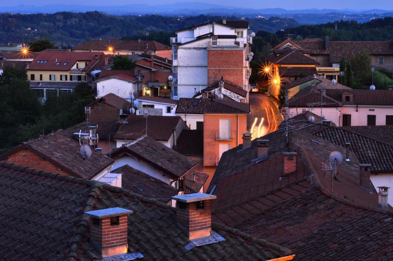 Casa Dei Ciliegi Castell'Alfero Villa Ngoại thất bức ảnh